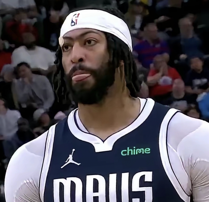 PG电子-包含浓眉哥迎来五赛季高光表现，加拿大队球迷沸腾！的词条