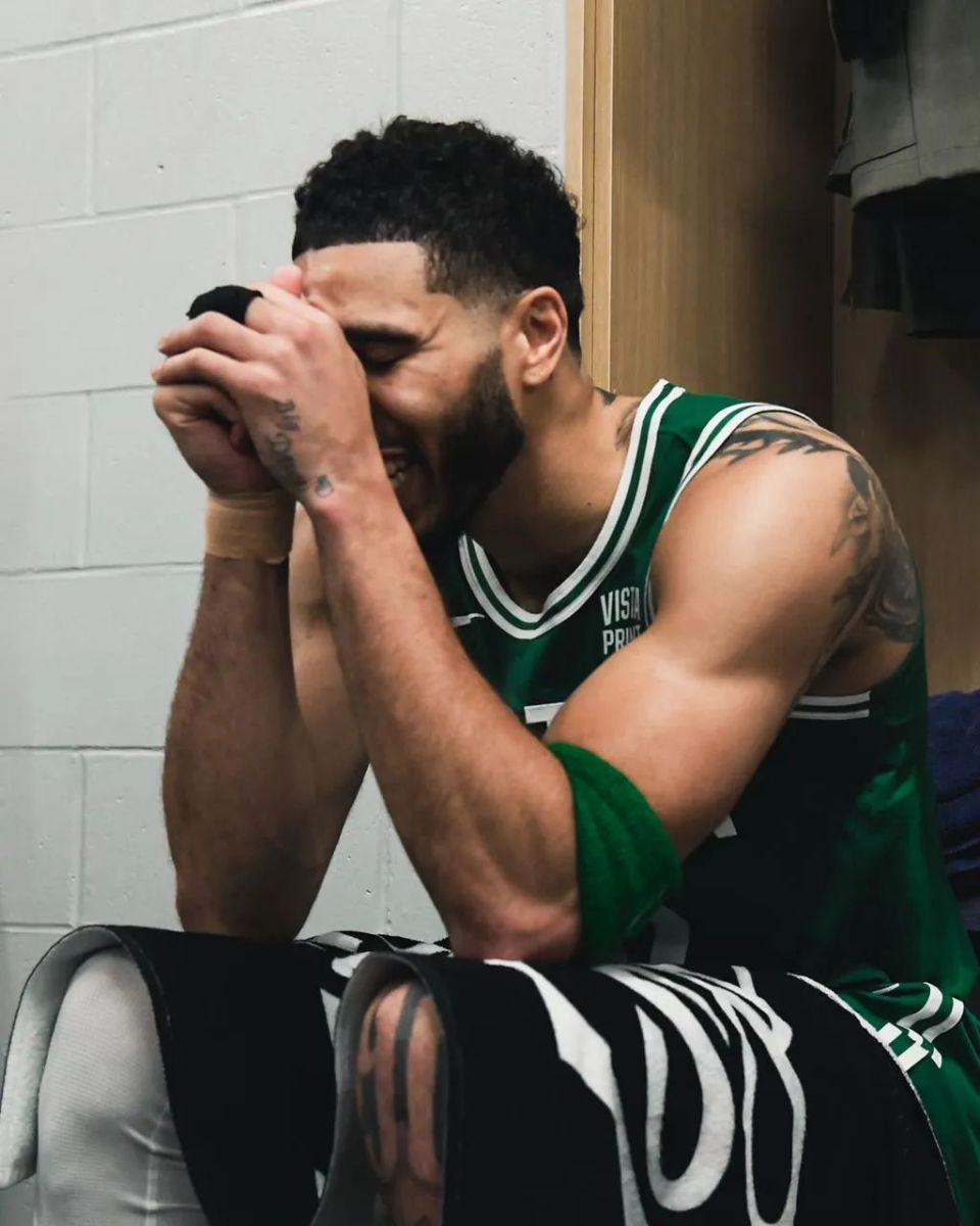 PG-包含塔图姆在尤文图斯比赛中回归赛场，高光表现引发热议！的词条